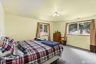 584 W Wanamaker Rd, Coupeville, WA 98239 - Photo 12
