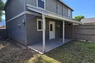 1402 Juniper St, Oroville, WA 98844 - Photo 4