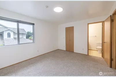 5010 168th Street SW #E, Lynnwood, WA 98037 - Photo 24