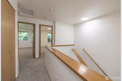 5010 168th Street SW #E, Lynnwood, WA 98037 - Photo 18