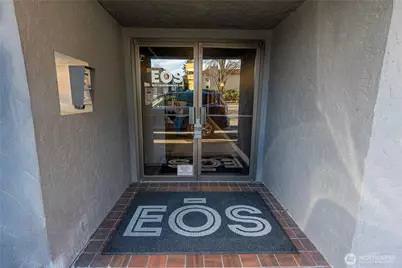 5631 California Avenue SW, Seattle, WA 98136 - Photo 10