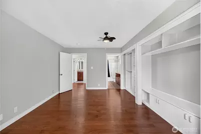 6704 23rd Avenue SW, Seattle, WA 98106 - Photo 14