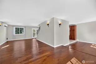 6704 23rd Ave SW, Seattle, WA 98106 - Photo 8