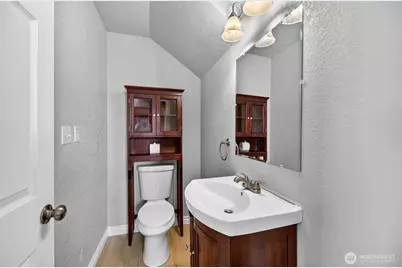 6704 23rd Avenue SW, Seattle, WA 98106 - Photo 12