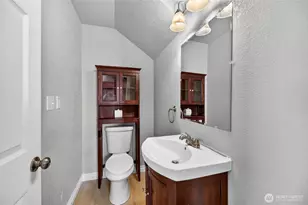 6704 23rd Ave SW, Seattle, WA 98106 - Photo 12