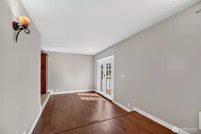 6704 23rd Avenue SW, Seattle, WA 98106 - Photo 10