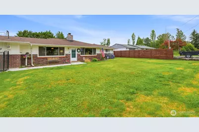 3707 128th Street E, Tacoma, WA 98446 - Photo 2
