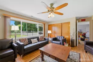 3707 128th St E, Tacoma, WA 98446 - Photo 4
