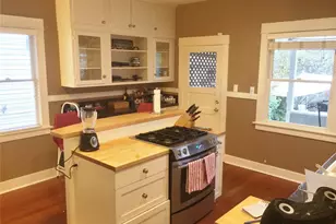 4412 2nd Ave NE, Seattle, WA 98105 - Photo 10