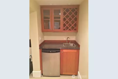 4412 2nd Avenue NE, Seattle, WA 98105 - Photo 20