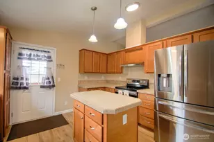 1205 Marion St, Centralia, WA 98531 - Photo 8