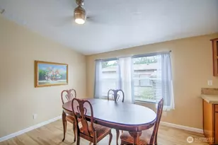 1205 Marion St, Centralia, WA 98531 - Photo 4