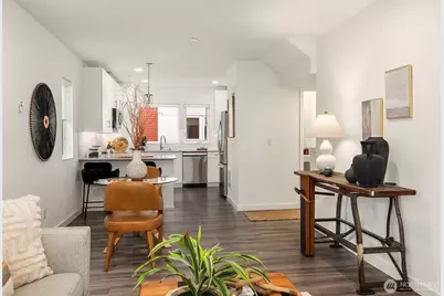12526 15th Avenue NE #D, Seattle, WA 98125 - Photo 16