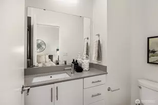 12526 15th Ave NE, Seattle, WA 98125 - Photo 20
