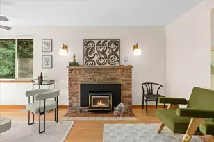 311 S 104th St, Seattle, WA 98168 - Photo 8