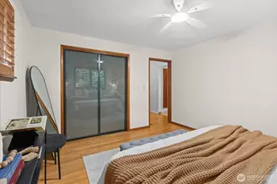 311 S 104th St, Seattle, WA 98168 - Photo 10