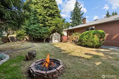 311 S 104th Street, Seattle, WA 98168 - Photo 30