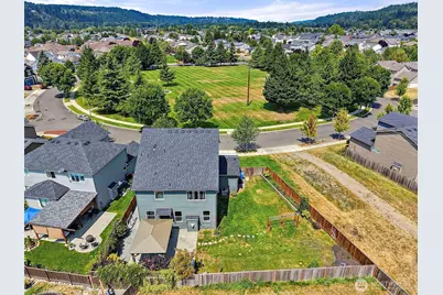 903 Colorossi Circle NW, Orting, WA 98360 - Photo 36