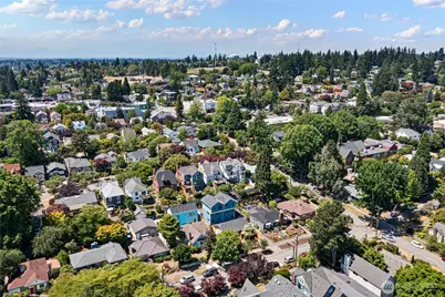 8043 B 19th Avenue NE, Seattle, WA 98115 - Photo 26