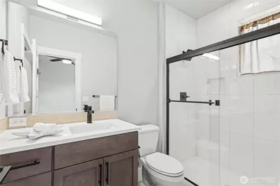 510 Viewcrest Drive NW, Issaquah, WA 98027 - Photo 30