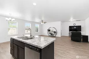 602 Cardinal Ave, Winlock, WA 98596 - Photo 22