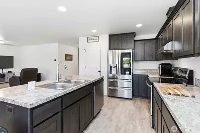 602 Cardinal Avenue, Winlock, WA 98596 - Photo 24