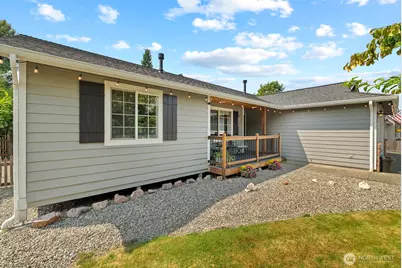 20530 Lois Lane, Arlington, WA 98223 - Photo 2