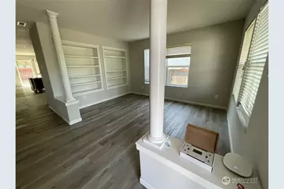 9520 187th Street Ct E, Puyallup, WA 98375 - Photo 2