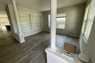 9520 187 St Ct E, Puyallup, WA 98375 - Photo 2