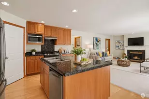 324 Quincy Ave NE, Renton, WA 98059 - Photo 6