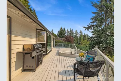 10830 Lake View Drive, Lake Stevens, WA 98258 - Photo 34