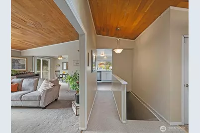 10830 Lake View Drive, Lake Stevens, WA 98258 - Photo 22