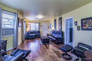 6447 S Warner St, Tacoma, WA 98404 - Photo 12