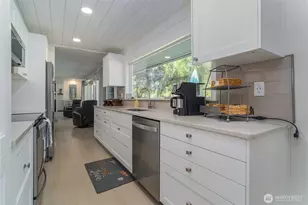 372 Octopus Ave, Ocean Shores, WA 98569 - Photo 10
