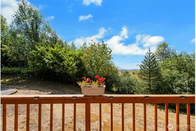 17404 51st Street Ct E, Lake Tapps, WA 98391 - Photo 32