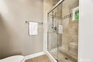 5601 48th Ave E, Tacoma, WA 98443 - Photo 16