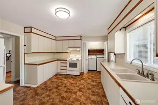 10104 48th Ave E, Tacoma, WA 98446 - Photo 12