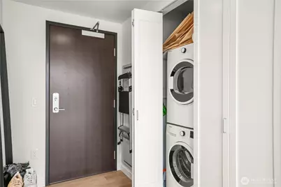 450 S Main Street #708, Seattle, WA 98104 - Photo 16