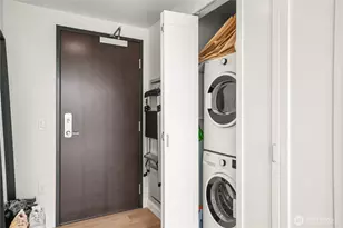 450 South Main St, Seattle, WA 98104 - Photo 16