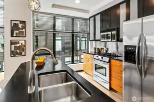 2716 Elliott Ave, Seattle, WA 98121 - Photo 8