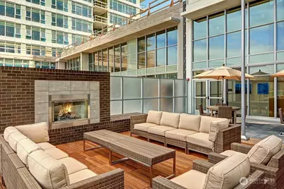 583 Battery Street #1608N, Seattle, WA 98121 - Photo 18