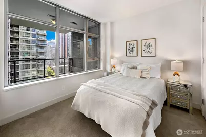 583 Battery Street #1608N, Seattle, WA 98121 - Photo 14