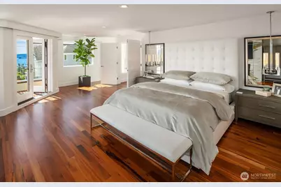 160 Highland Drive, Seattle, WA 98109 - Photo 18