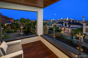 160 Highland Dr, Seattle, WA 98109 - Photo 24
