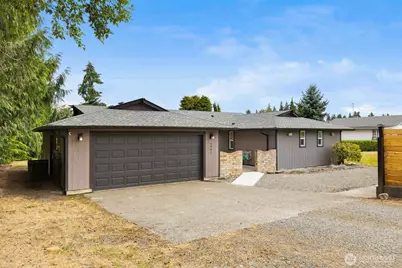 5401 47th Avenue E, Tacoma, WA 98443 - Photo 1