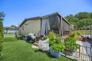 3611 NE I St, Auburn, WA 98002 - Photo 2