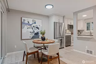 10053 NE 138th Pl, Kirkland, WA 98034 - Photo 12
