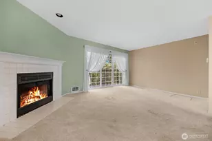 11708 Admiralty Way, Everett, WA 98204 - Photo 4