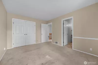 11708 Admiralty Way #D, Everett, WA 98204 - Photo 6