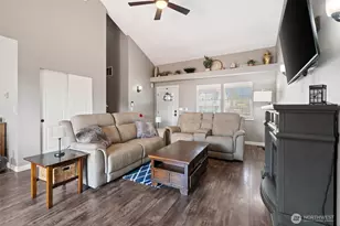 3512 Nanette Ln SE, Port Orchard, WA 98366 - Photo 10